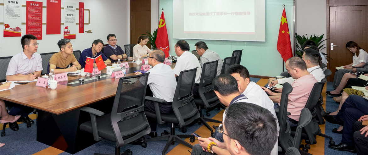 为游览插上航空“同党”，给游览增添科技“引擎”，用创新创造更大价值