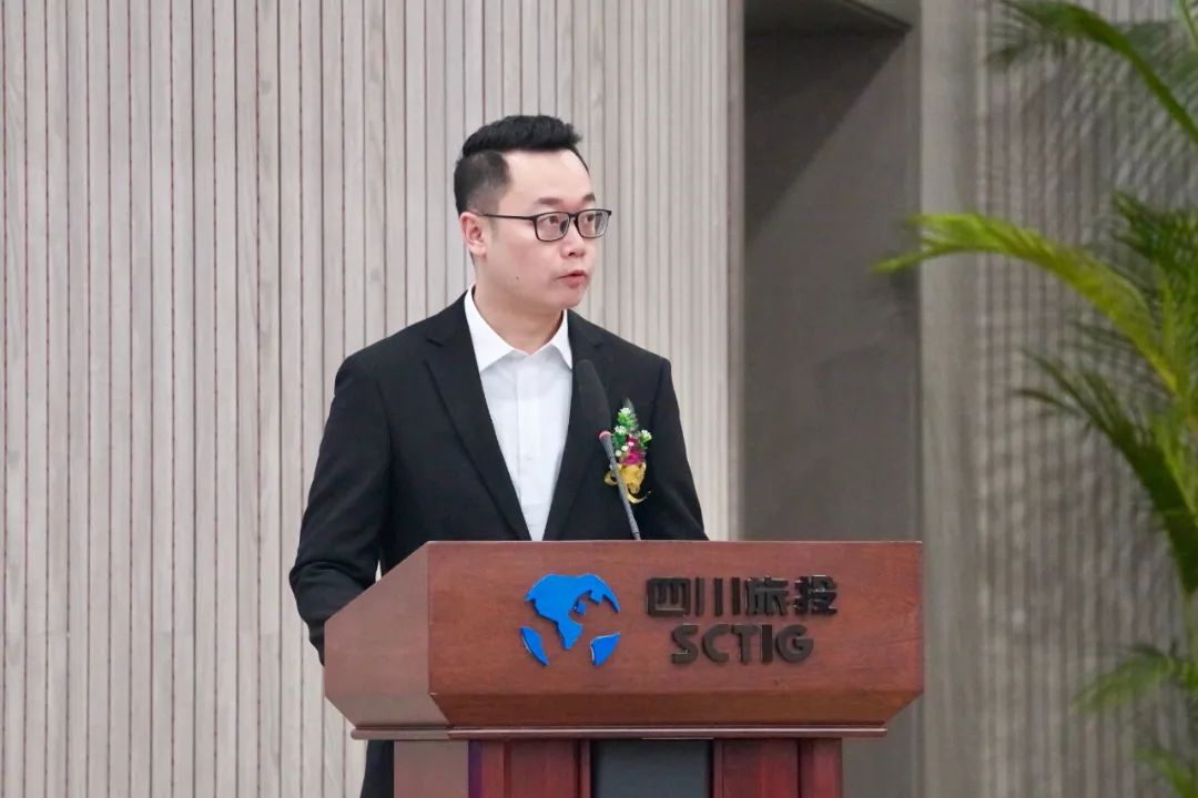 3ef84538-7a71-4266-b46b-24178ead4f87