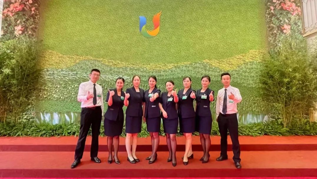 e8432a92-2545-4bd0-93ef-cc27ec29ba28