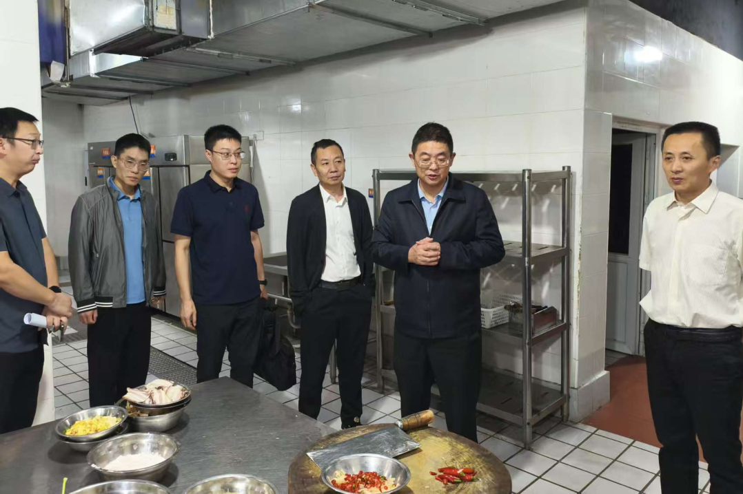 f86a051e-0457-412e-bfcb-29545c22d20a