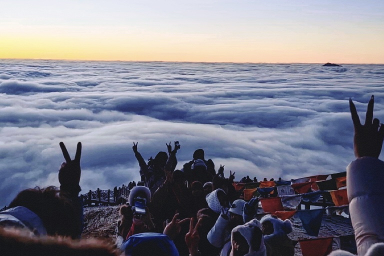 安逸四川·乐享元旦——四川尊龙集团官网集团2026年元旦假期杰出纷呈，文旅消费活力迸发